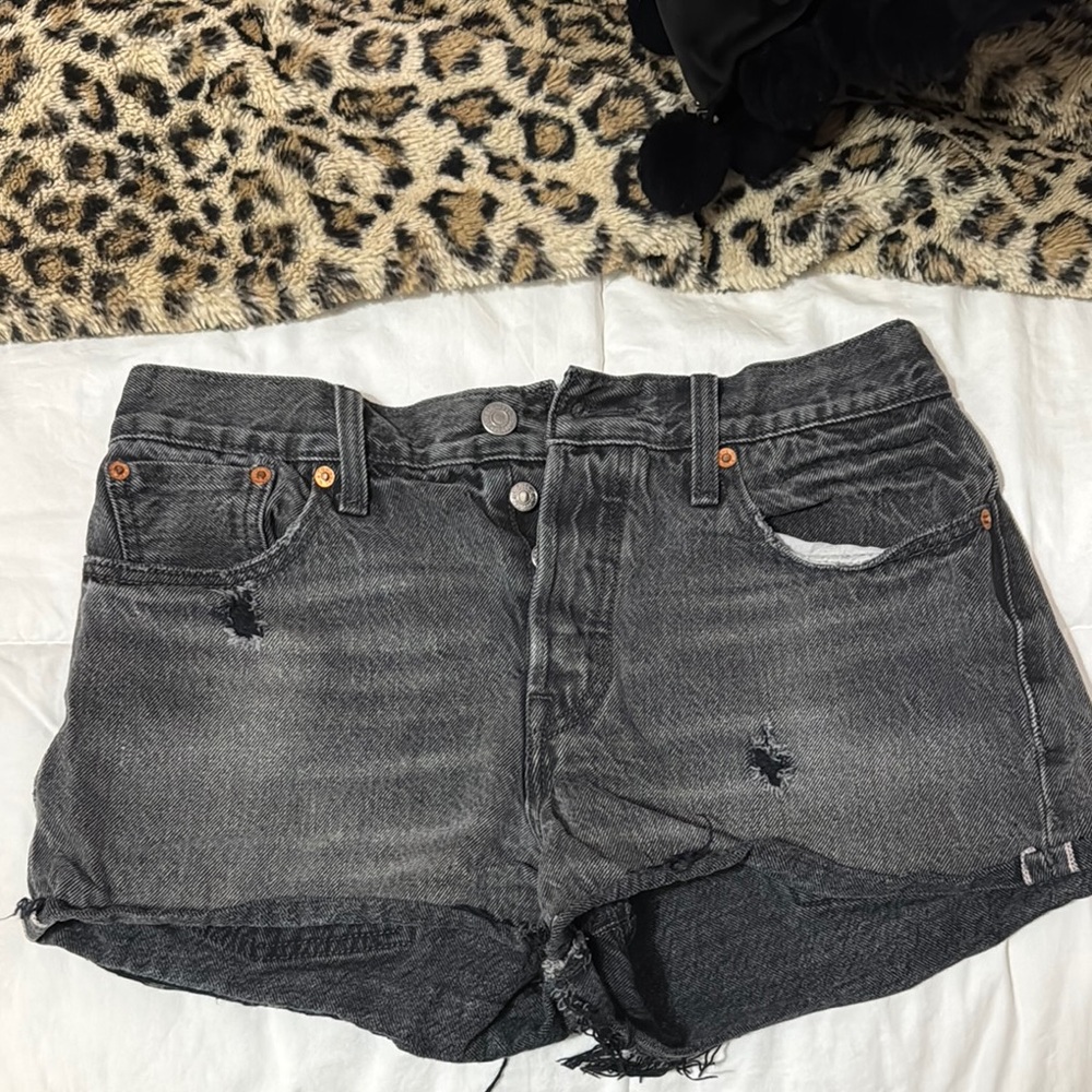 Levi's Jean Shorts 501 Distressed Cut-Off Style